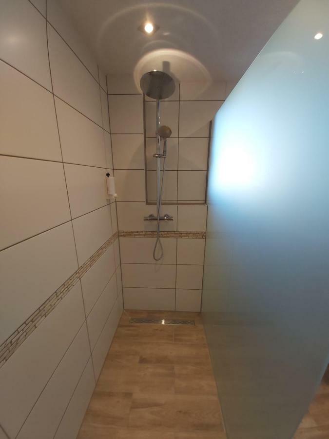 Apartment Claudia ซินส์ไฮม์ ภายนอก รูปภาพ