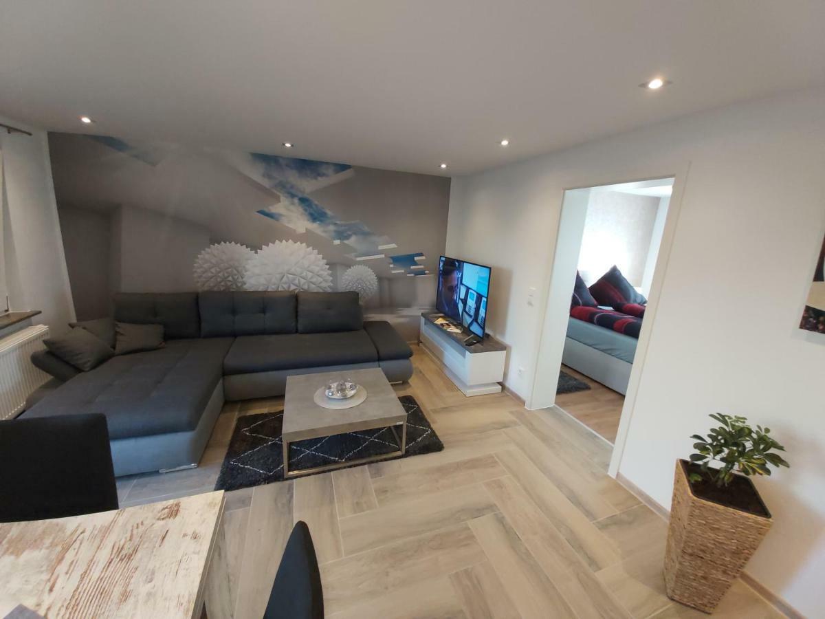 Apartment Claudia ซินส์ไฮม์ ภายนอก รูปภาพ