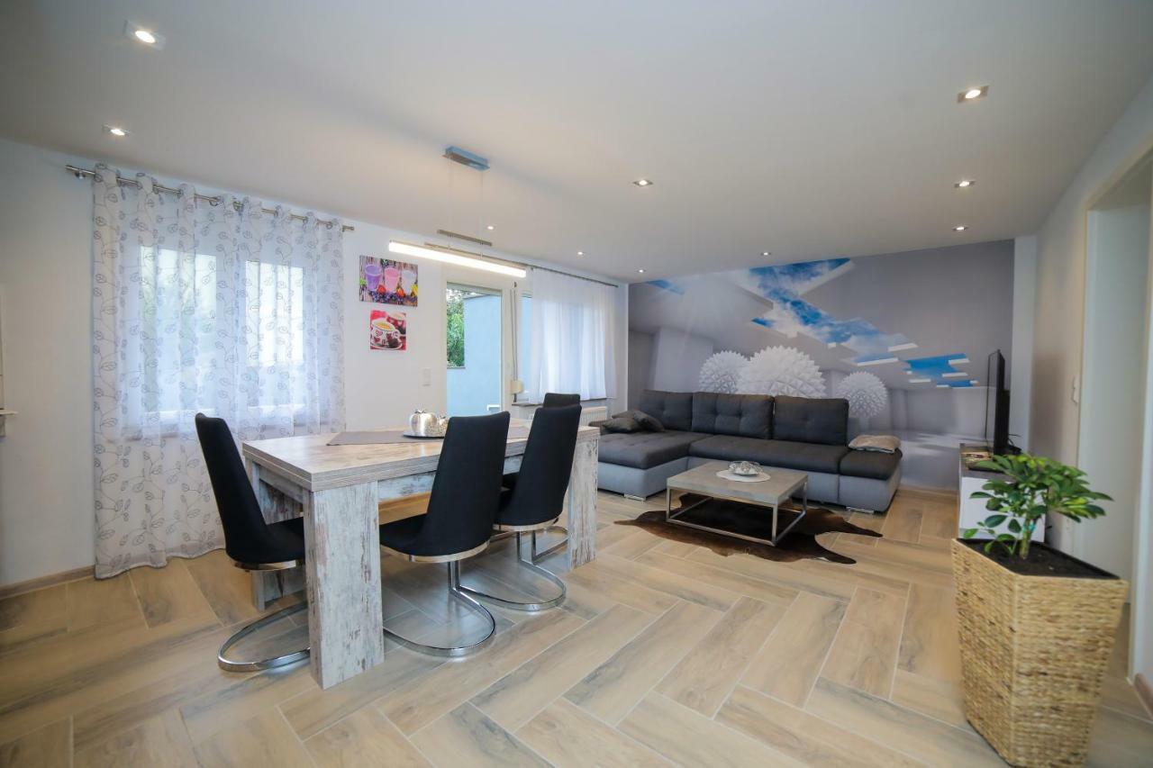 Apartment Claudia ซินส์ไฮม์ ภายนอก รูปภาพ