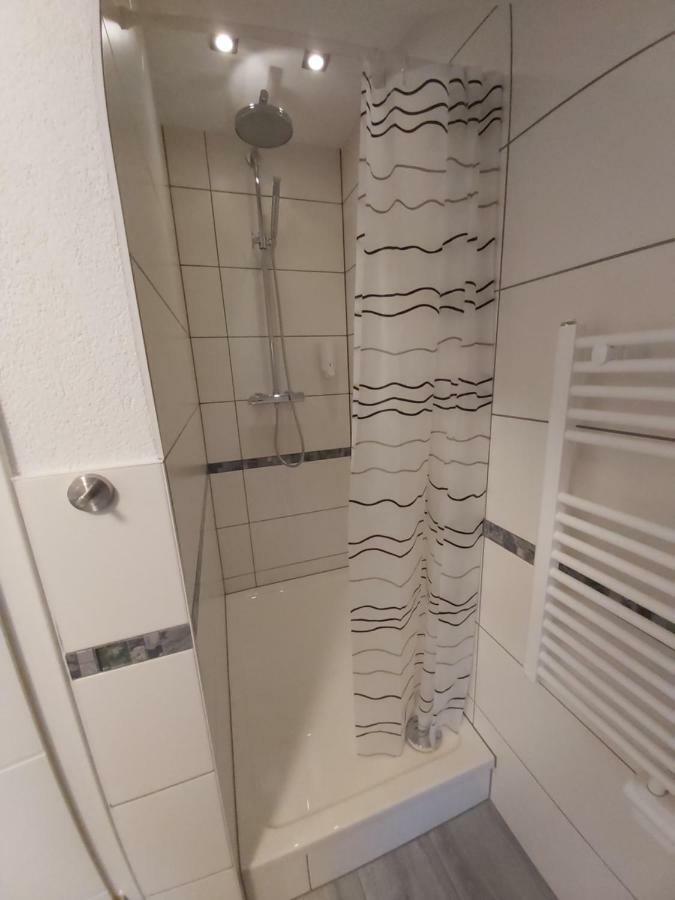 Apartment Claudia ซินส์ไฮม์ ภายนอก รูปภาพ