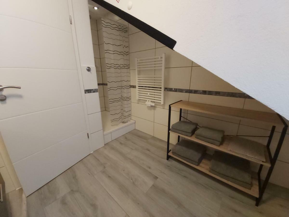 Apartment Claudia ซินส์ไฮม์ ภายนอก รูปภาพ